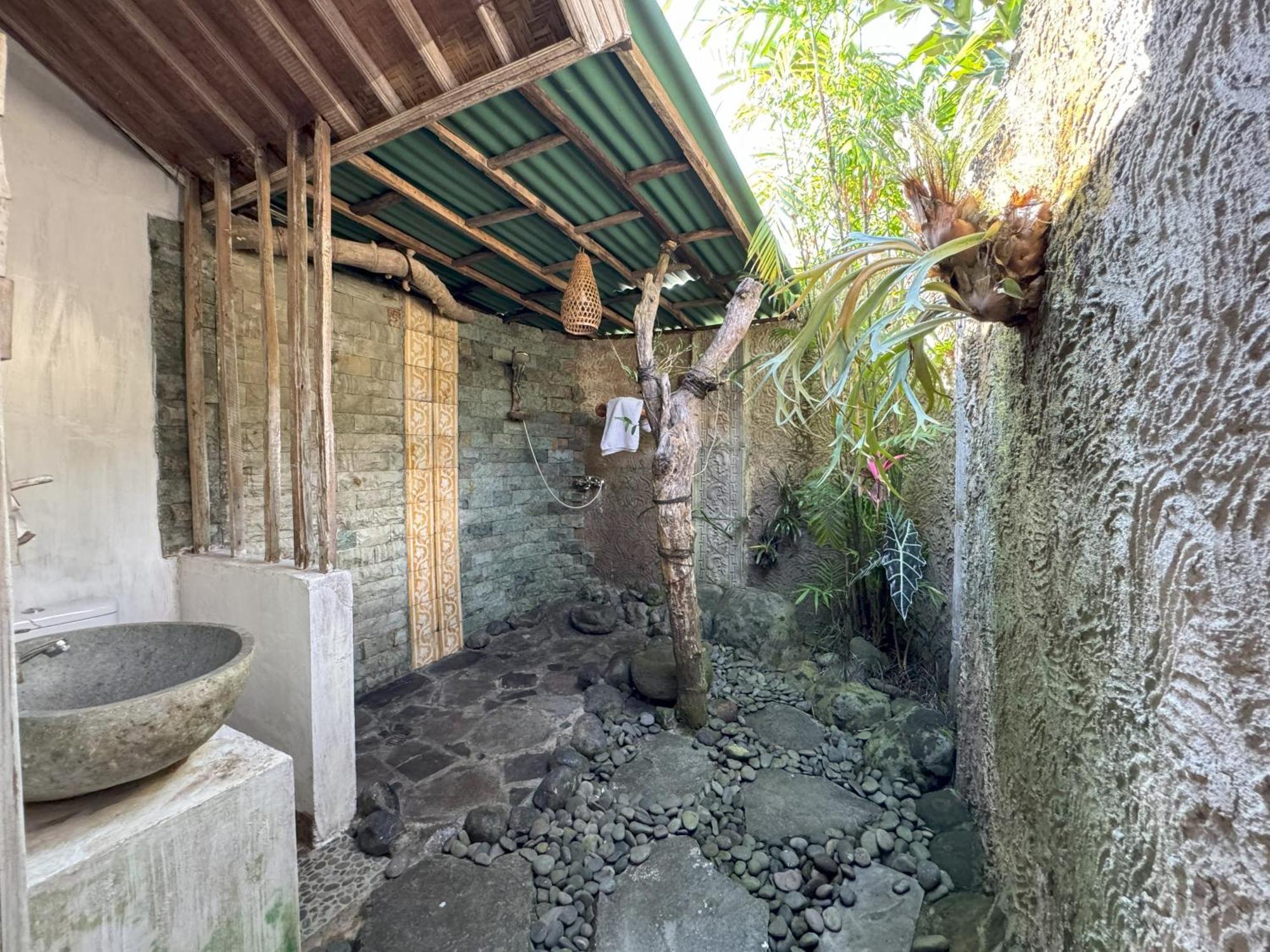 Dewa Jati Cottages Payangan Екстериор снимка